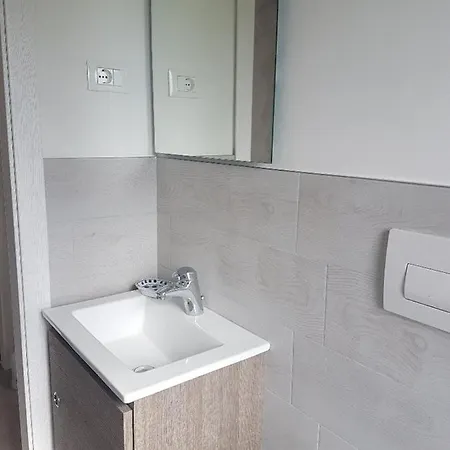Beverly Con Piscina Apartment
