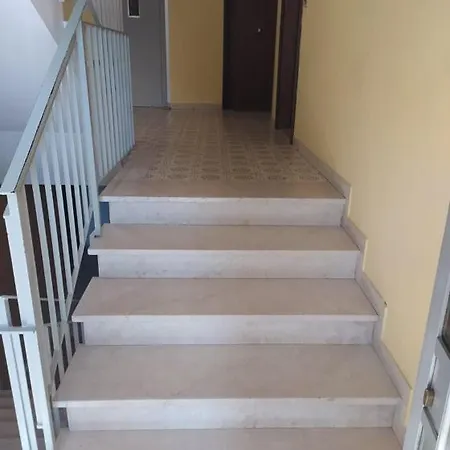 Beverly Con Piscina Appartamento