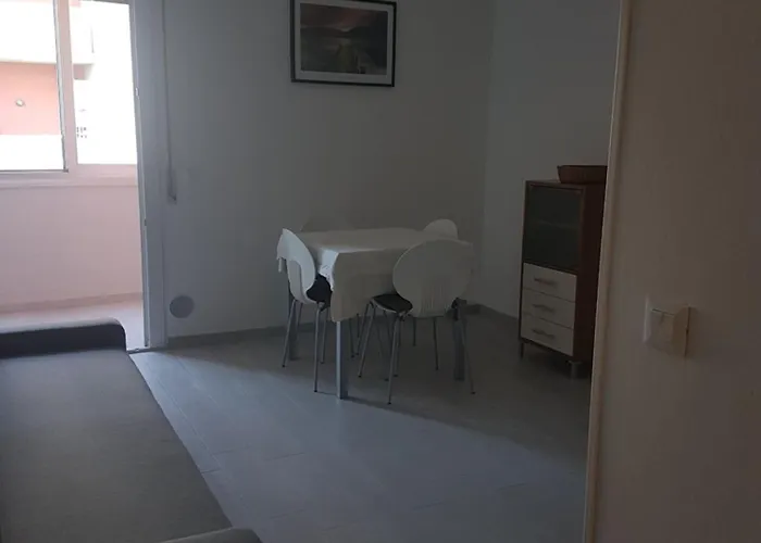 Lägenhet Beverly Con Piscina *