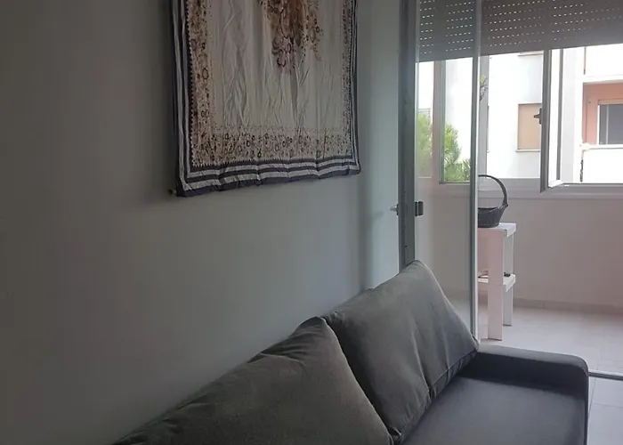 Beverly Con Piscina شقة ليدو أدريانو
